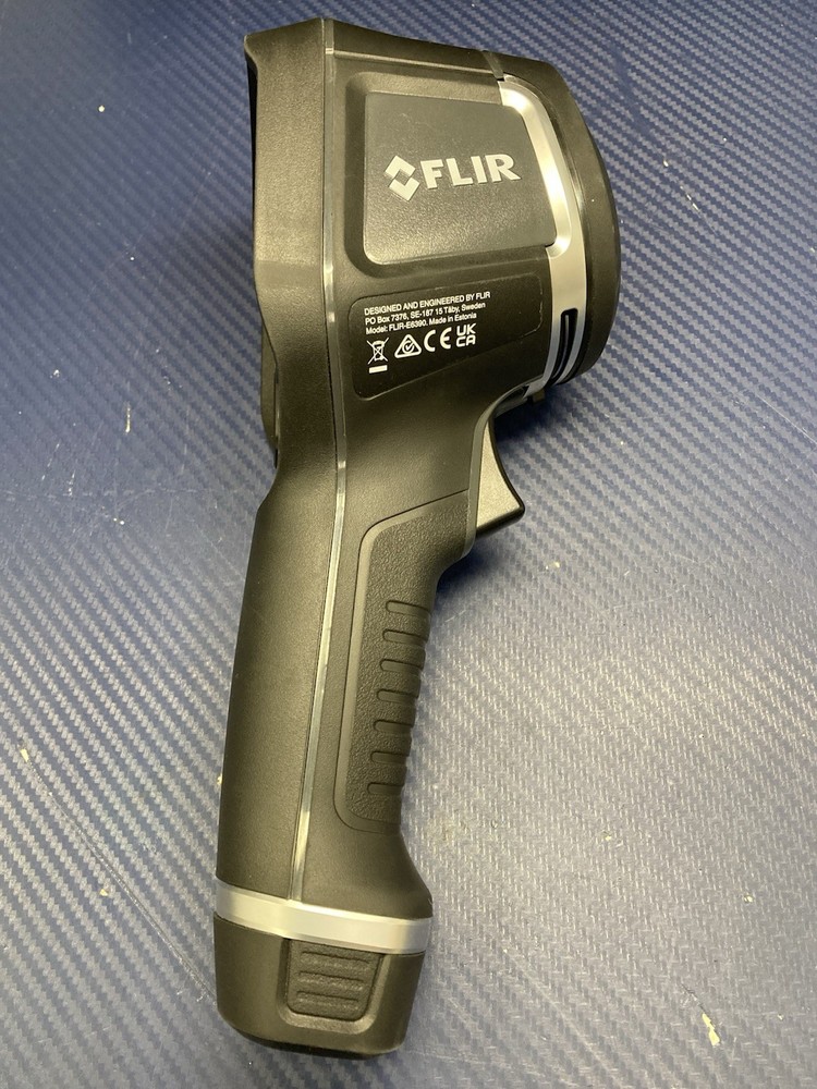 FLIR E5-XT Infrared Camera with Hard Case Model FLIR-E6390 - Wi Fi