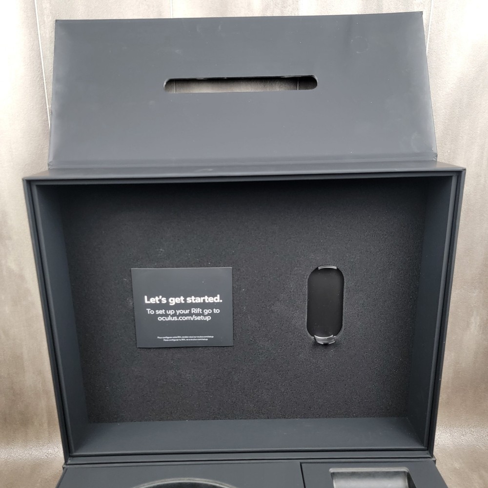 EMPTY BOX ONLY Meta Oculus Rift CV1 VR Virtual Reality Headset System BOX ONLY
