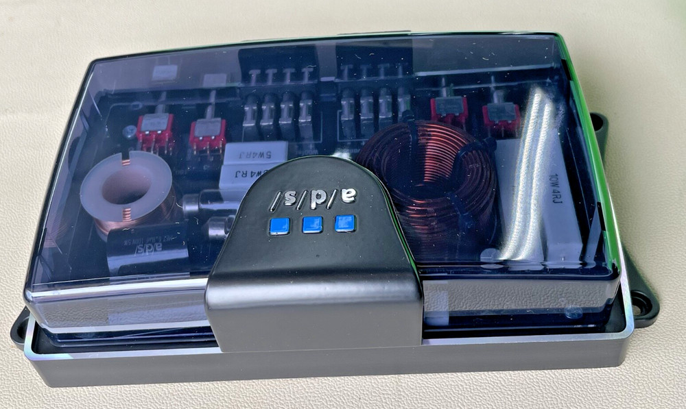 Old School A/D/S 346CS Crossover Pair, Display Unit