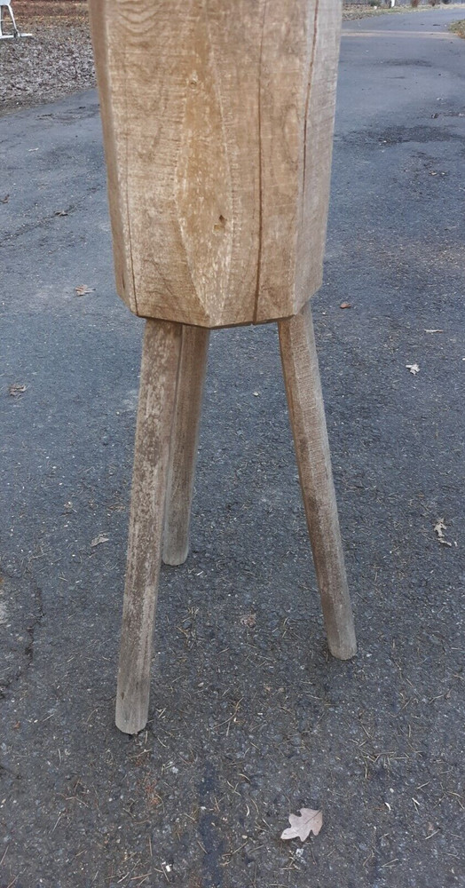 Antique Primitive Chopping Block for Poultry ?