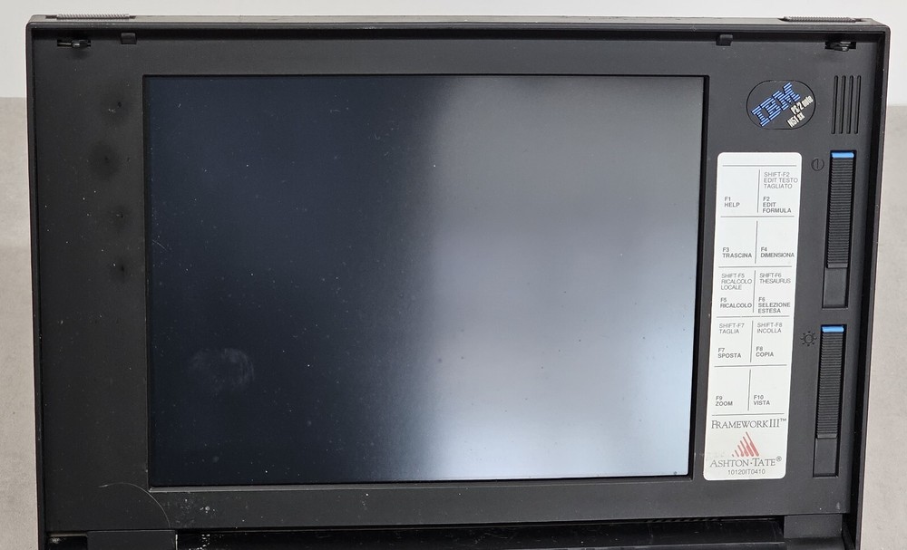 IBM PS/2 Note N51 SX Notebook Computer