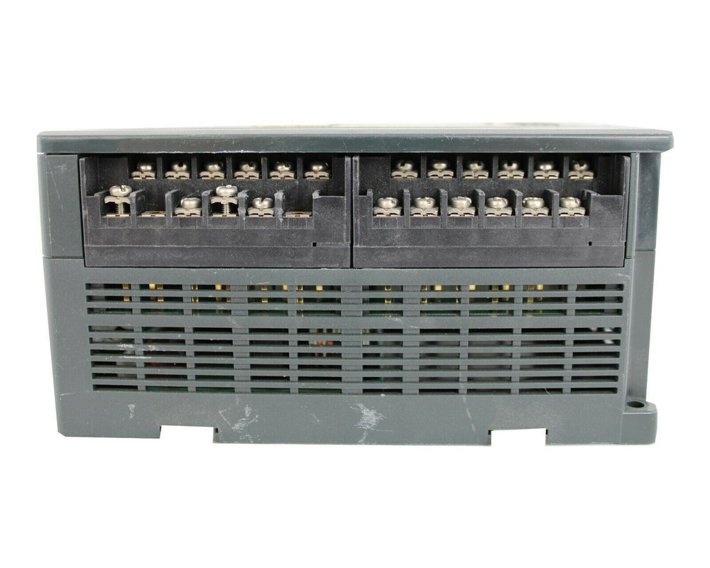 GE FANUC VERSAMAX MICRO CONTROLLER 16 DC INPUT P/N IC200UDR005-BF