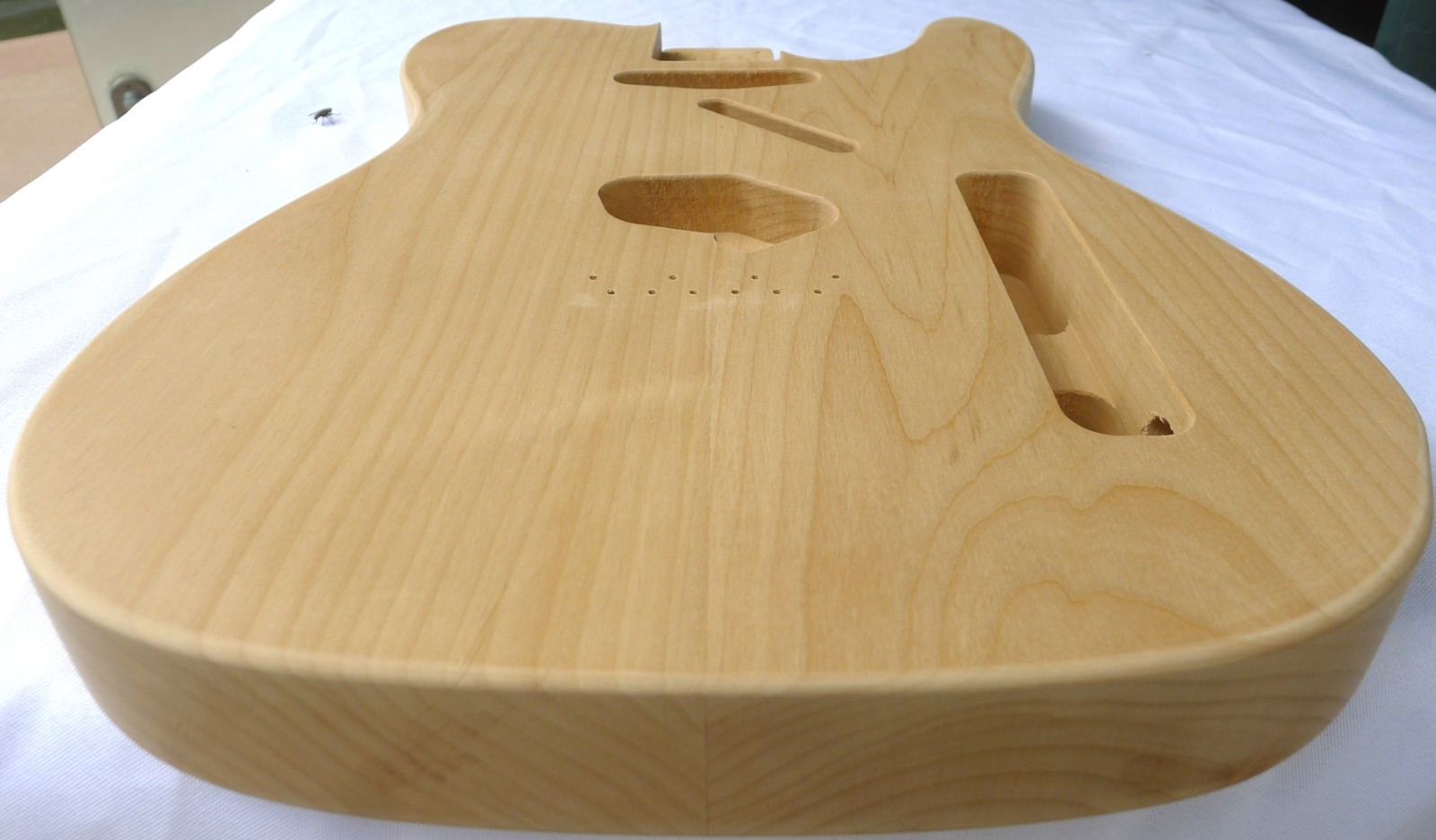 Tele Vintage Style Guitar Body 2 pcs Centre Joined Alder Unfinish ≦ 4.6Lbs