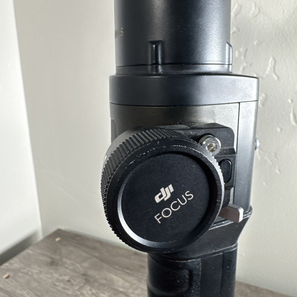 DJI Ronin S Gimbal Handheld Stabilizer