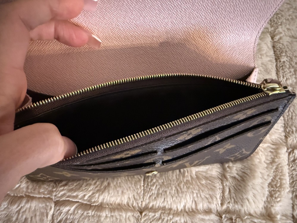 Louis Vuitton Monogram wallet