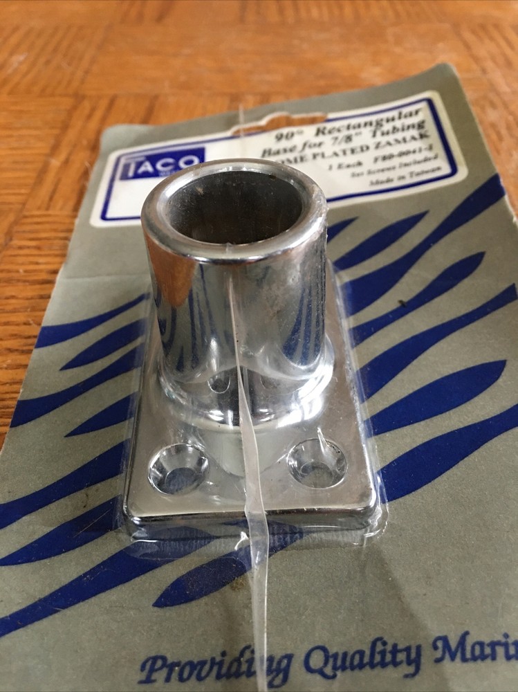 90 DEGREE RECTANGULAR BASE FOR 7/8” TUBING