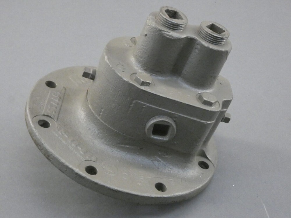 Lynn 9497715-2 Gear Pump