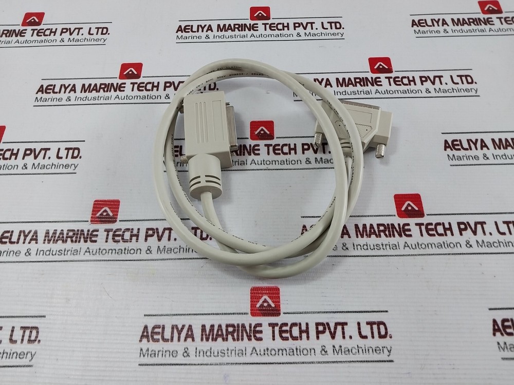 L-com E119932-j, 26awg Data Cable 441001040