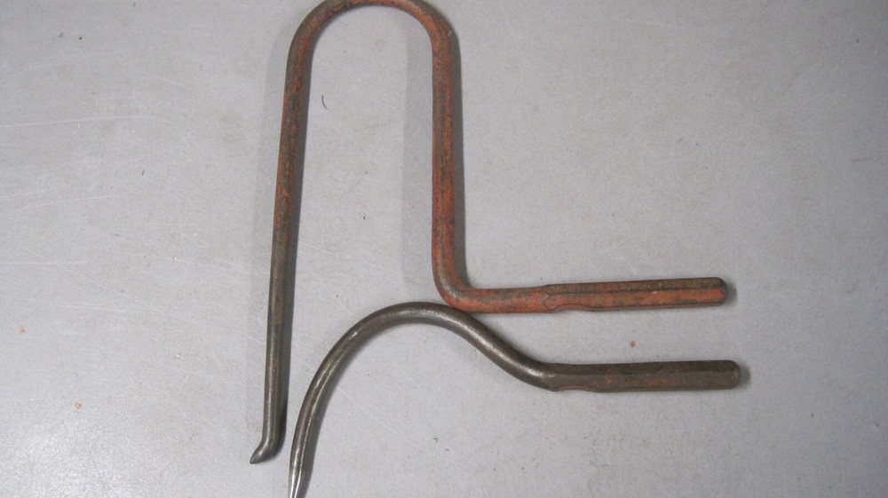 VINTAGE PORTER FERGUSON PICKS # PT-2 AND 4