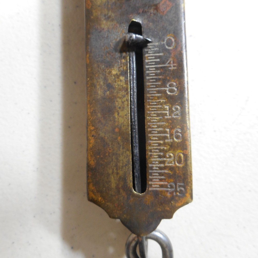 B&W Co - Antique Brass Hanging 25# Scale