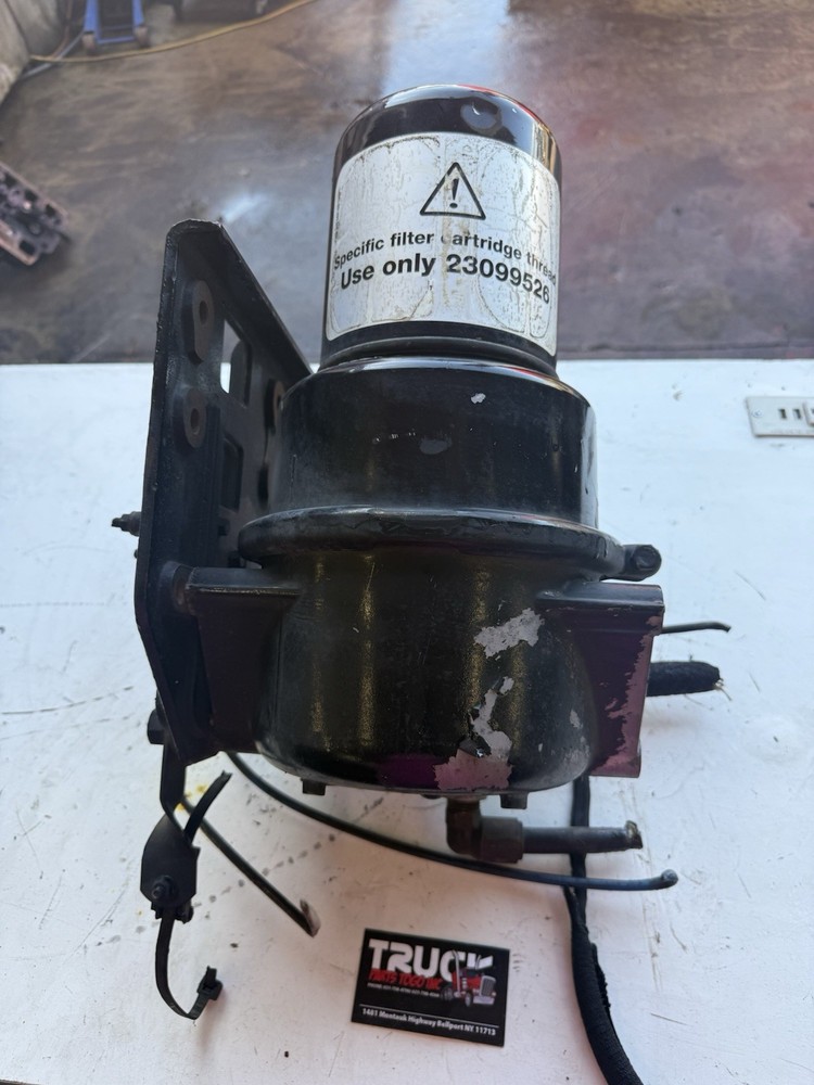HINO BENDIX AIR DRYER ASSEMBLY K027691