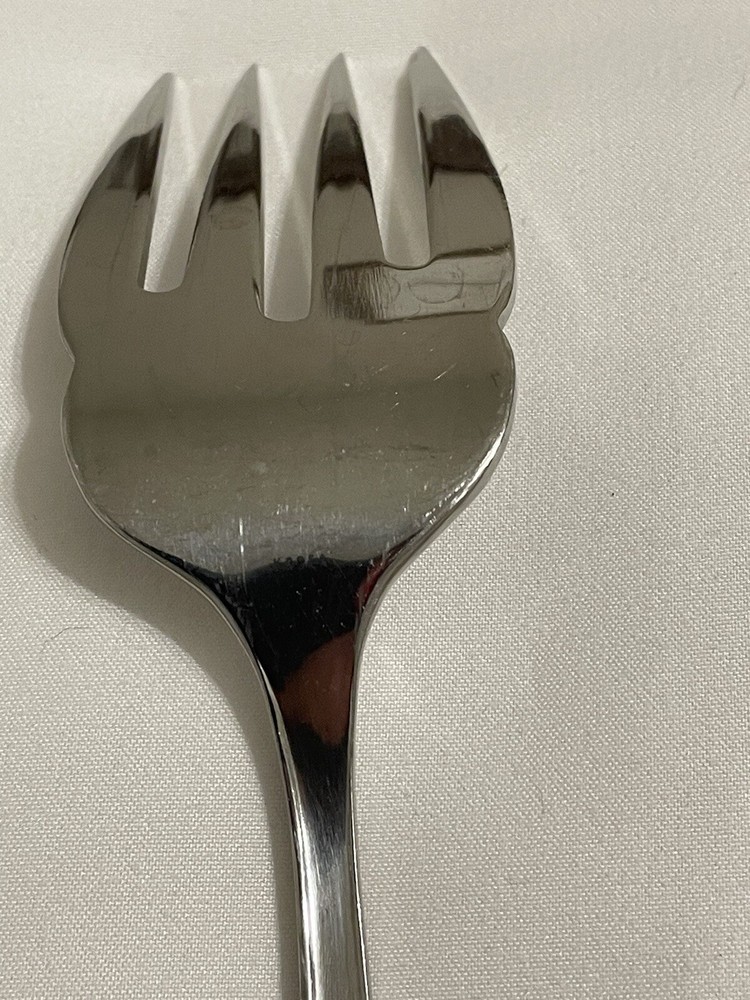 Reed & Barton DICKENSON Medium Cold Meat Serving Fork 8 1/2"