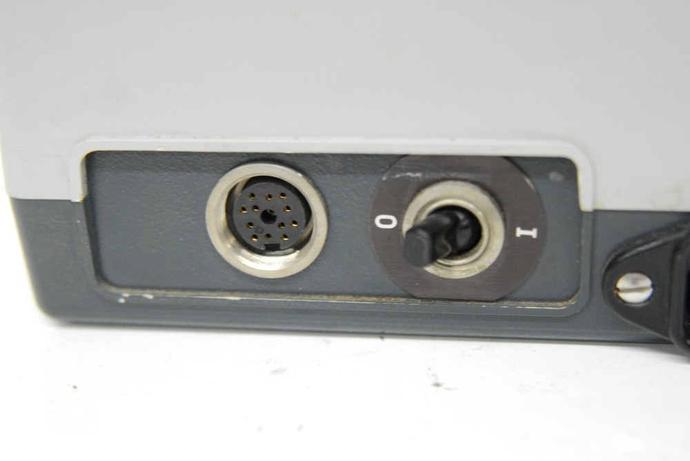 Zeiss 47 60 12 Microscope Shutter Prontor W/ MC 63 Controller - Universal III