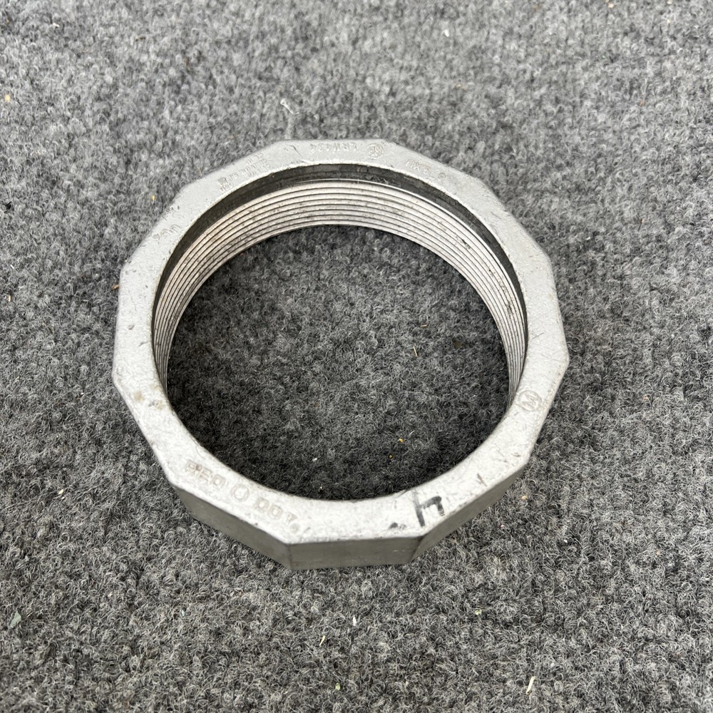 Red Dot LR11434 4" Electrical Conduit Bushing Used