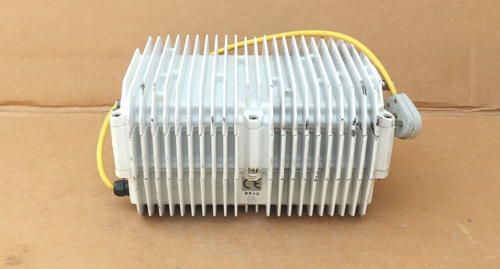 SSE TECHNOLOGIES CSTAR RF UNIT 30521112233 TRANSCEIVER (2)
