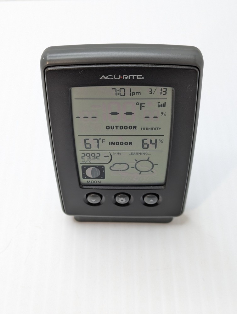 AcuRite 00829 Digital Weather Forecaster Temp/Humidity/Clock/Moon DISPLAY ONLY
