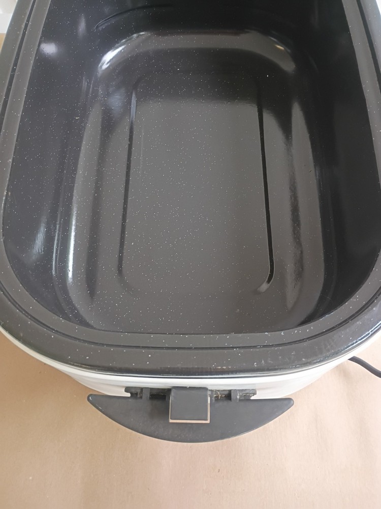 Rival Roaster Oven 17 Quart Nonstick Cleaned Tested And Working
