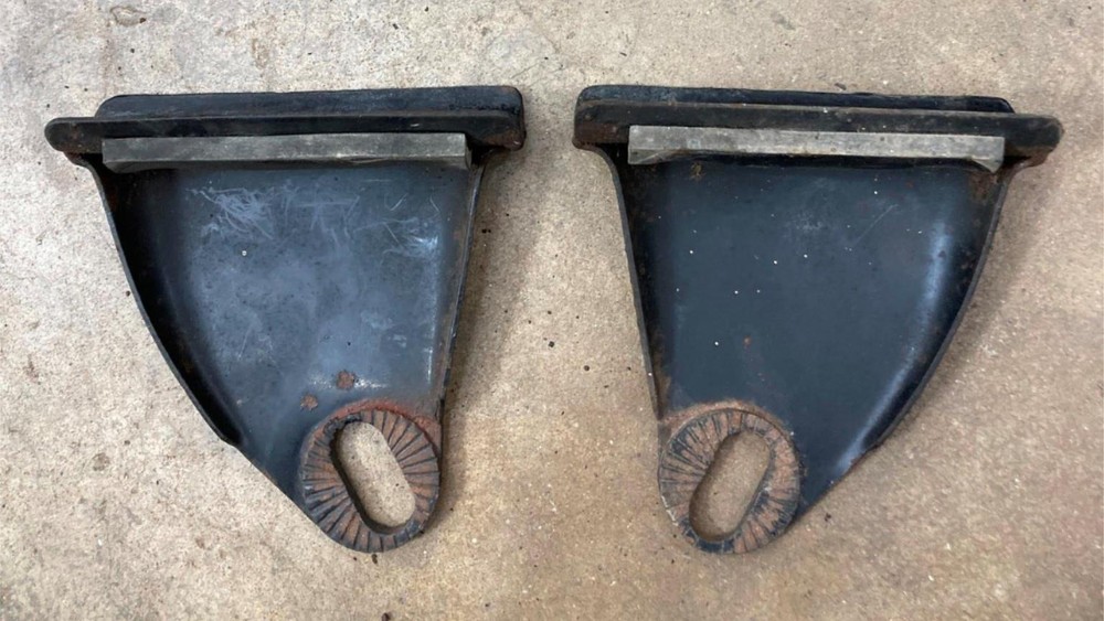 BMW Slash 2 Rabbit Ears (Headlight Holders)