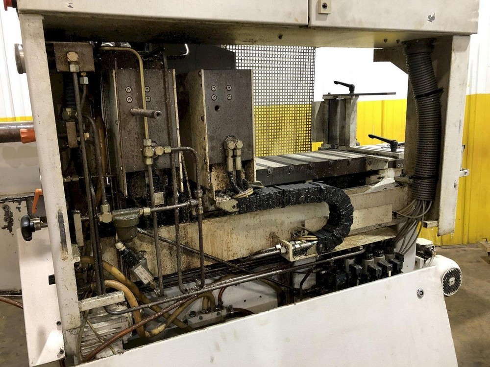 2001 Kasto SSB A2-CNC-CC Automatic Vertical Band Saw