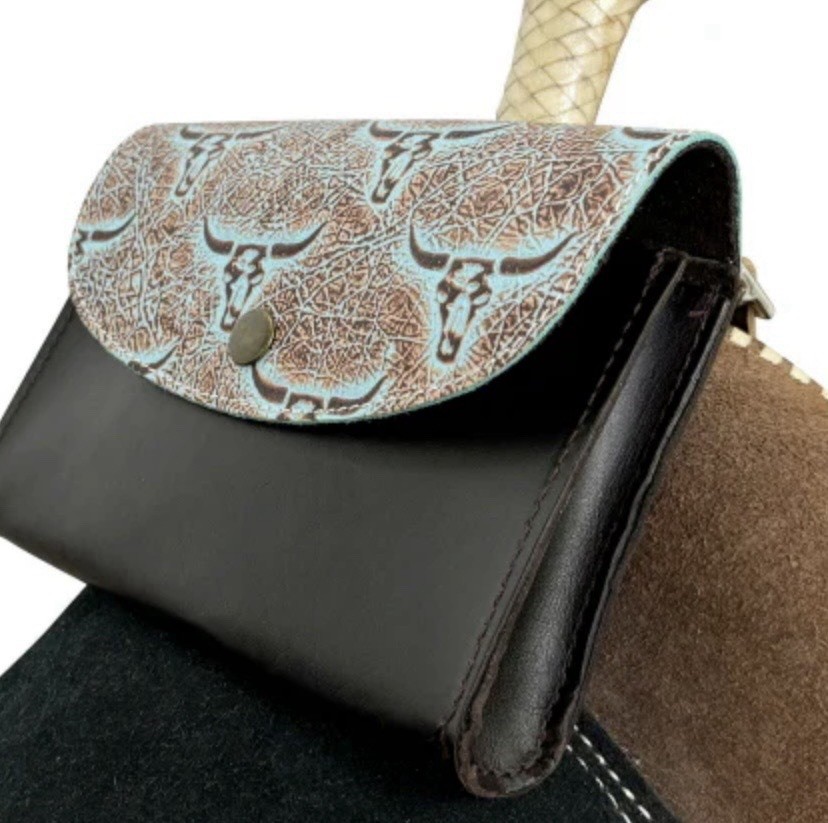Weathered Steer Leather Pommel Saddle Pouch / Bag