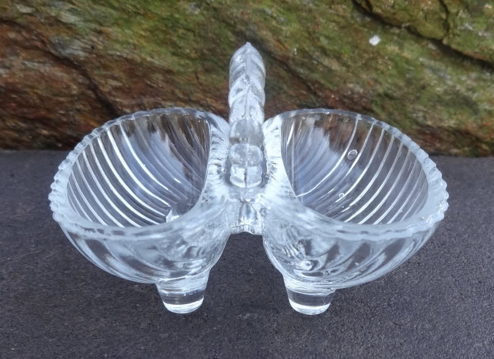 Clear Glass Double Open Salt Dip, Cellar, Dish w/Loop Handle!