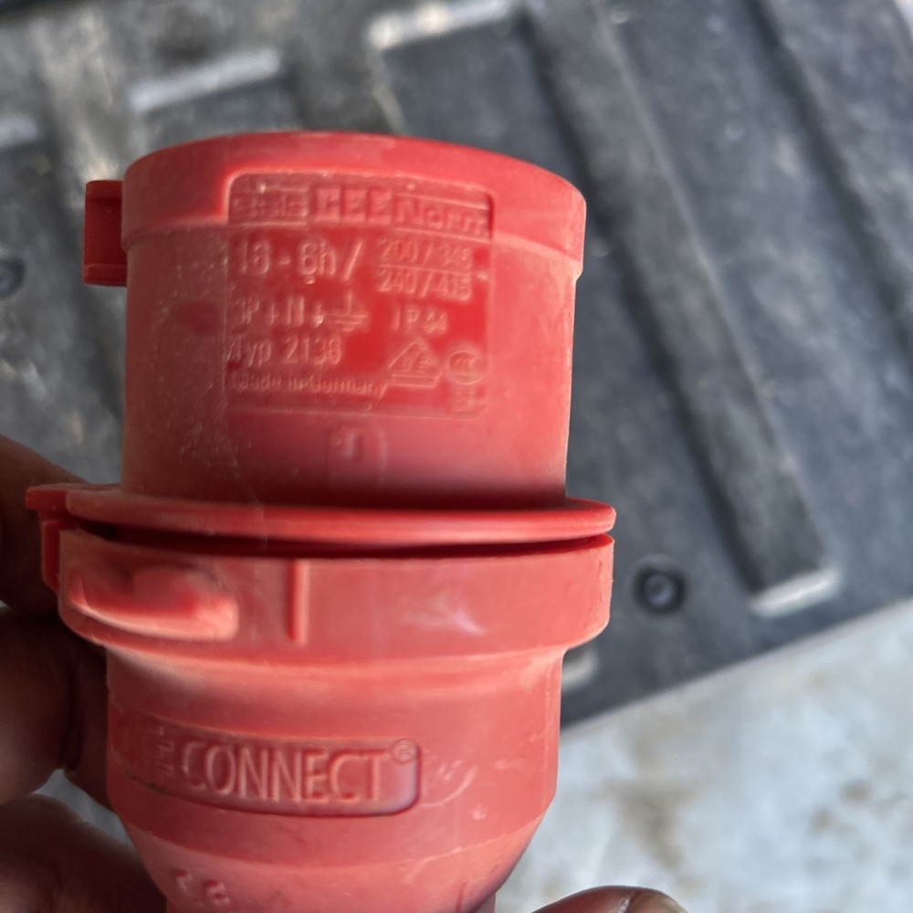 Bals CEE Standard 16-6h Type 2136 Plug