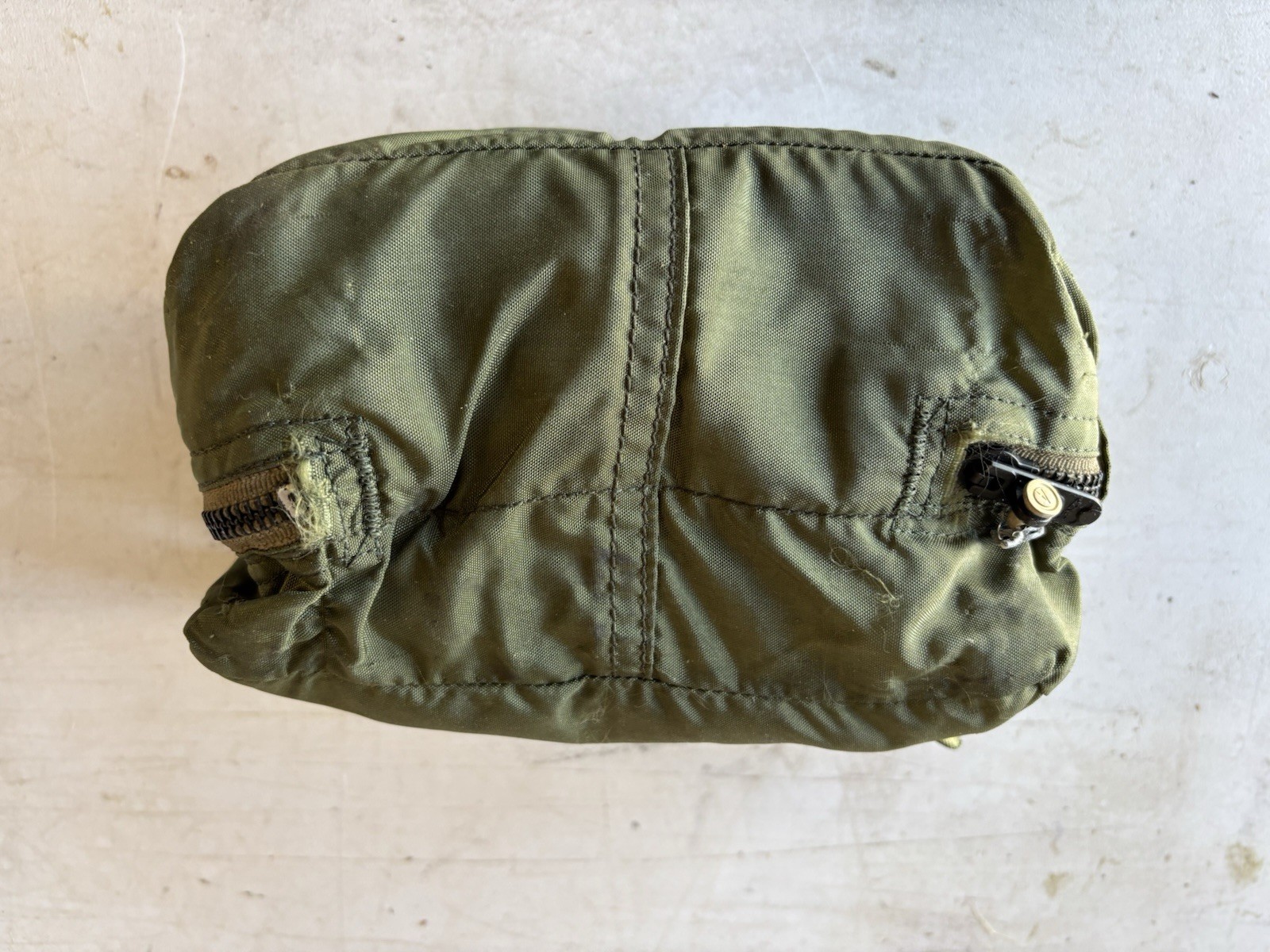 Complete Unopened Military Surplus First Aid Kit Excellent Condition