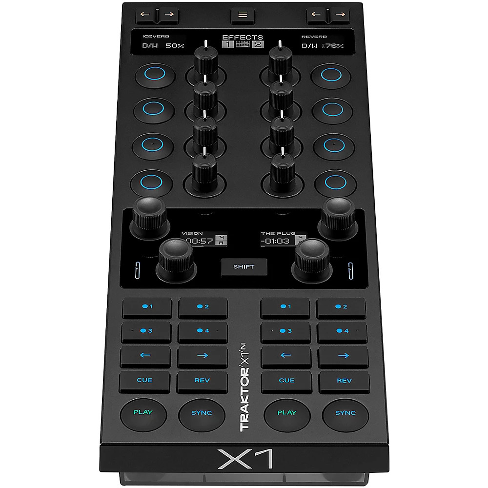 Native Instruments Traktor X1 MK3 DJ Controller and Modular Bag