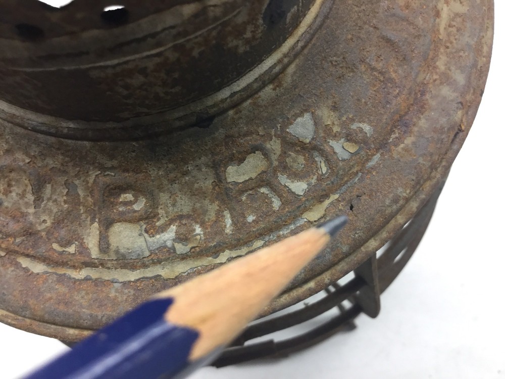 Canadian Pacific Railway Railroad Lantern E.T. Wright Manufacturing