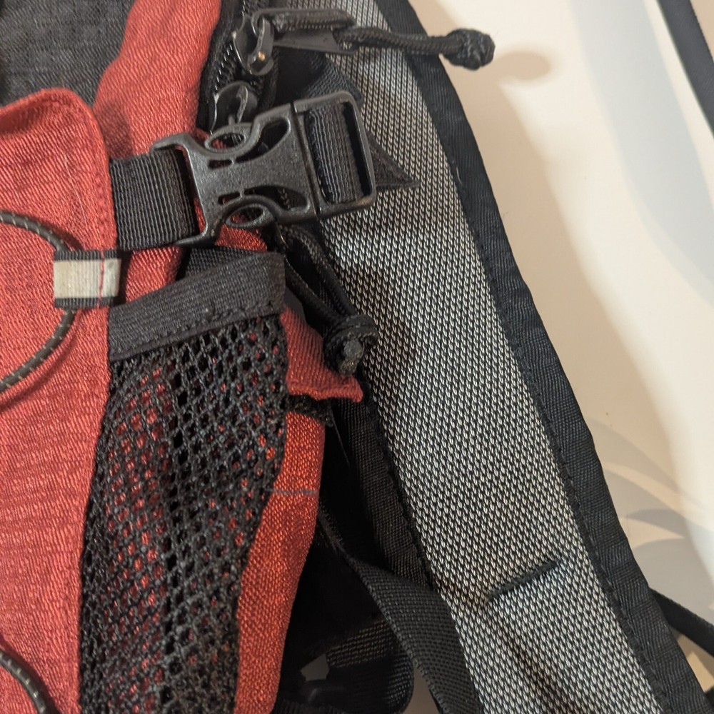 Kelty Helix Source Hydration Backpack 2 Liter Red Water Backpack BLADDER REMOVED