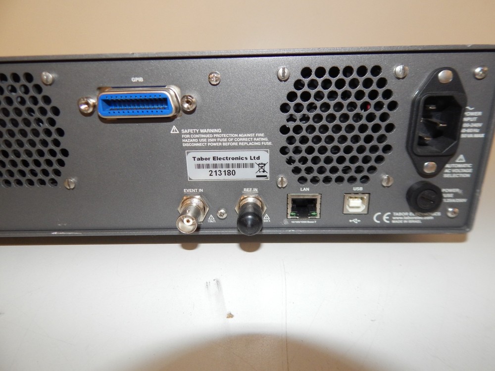 TABOR WS8351 350MHz Single-Channel Arbitrary / Function / Pulse Generator(UCQ74)