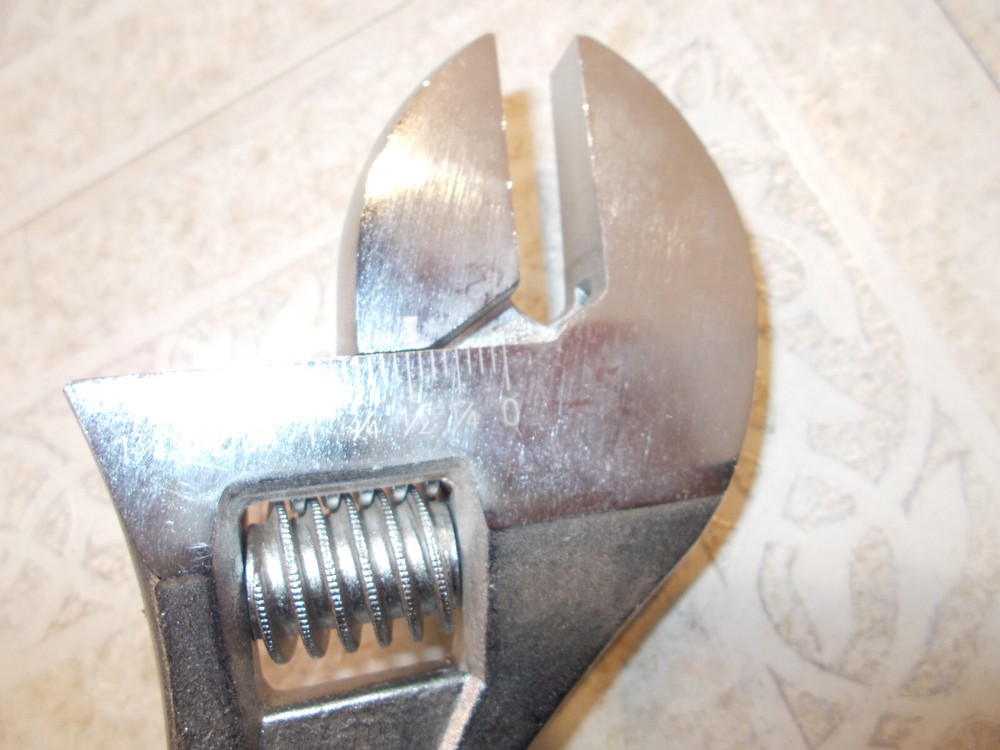 15" Husky Adjustable Wrench Excellent Condition