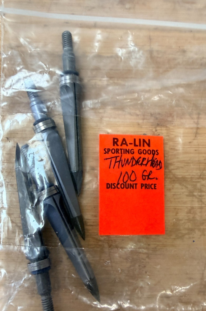 Thunderhead 100 Grain Broadhead 4 Pack (No Blades)