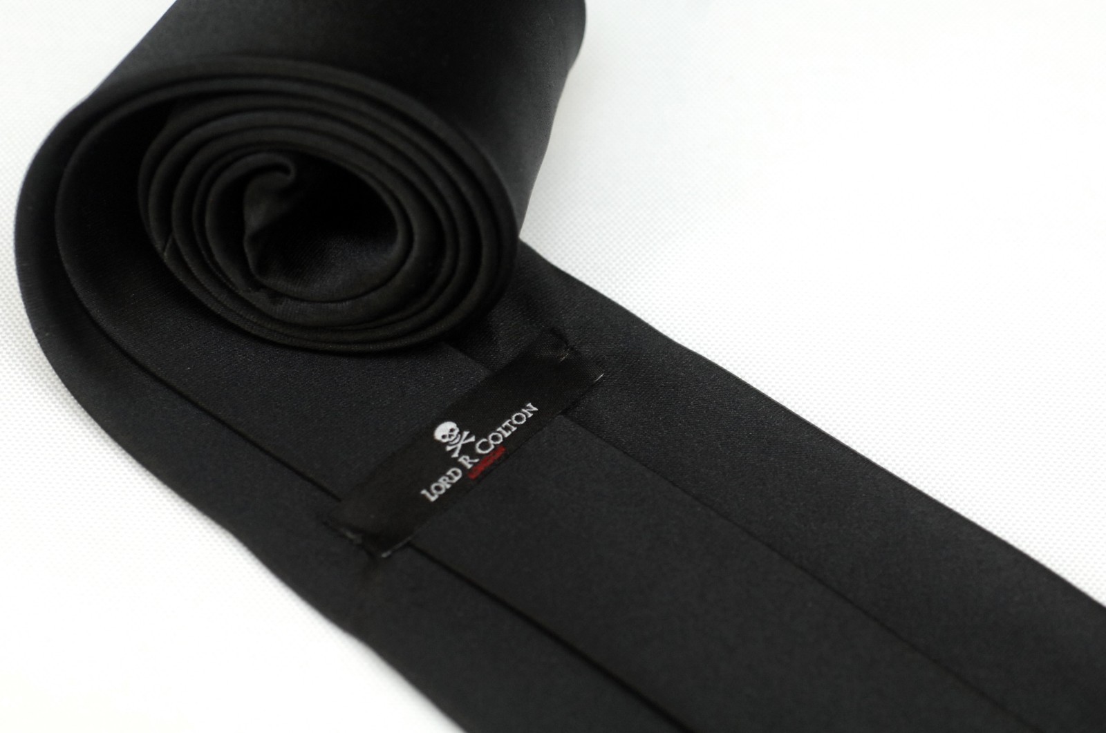 Lord R Colton Satin Tie - Solid Onyx Black Silk Necktie - $79 Retail New