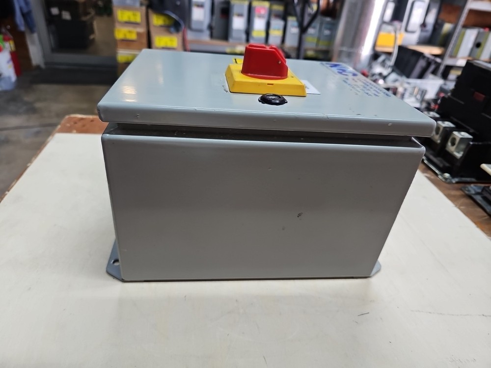 Hammond SE1600300