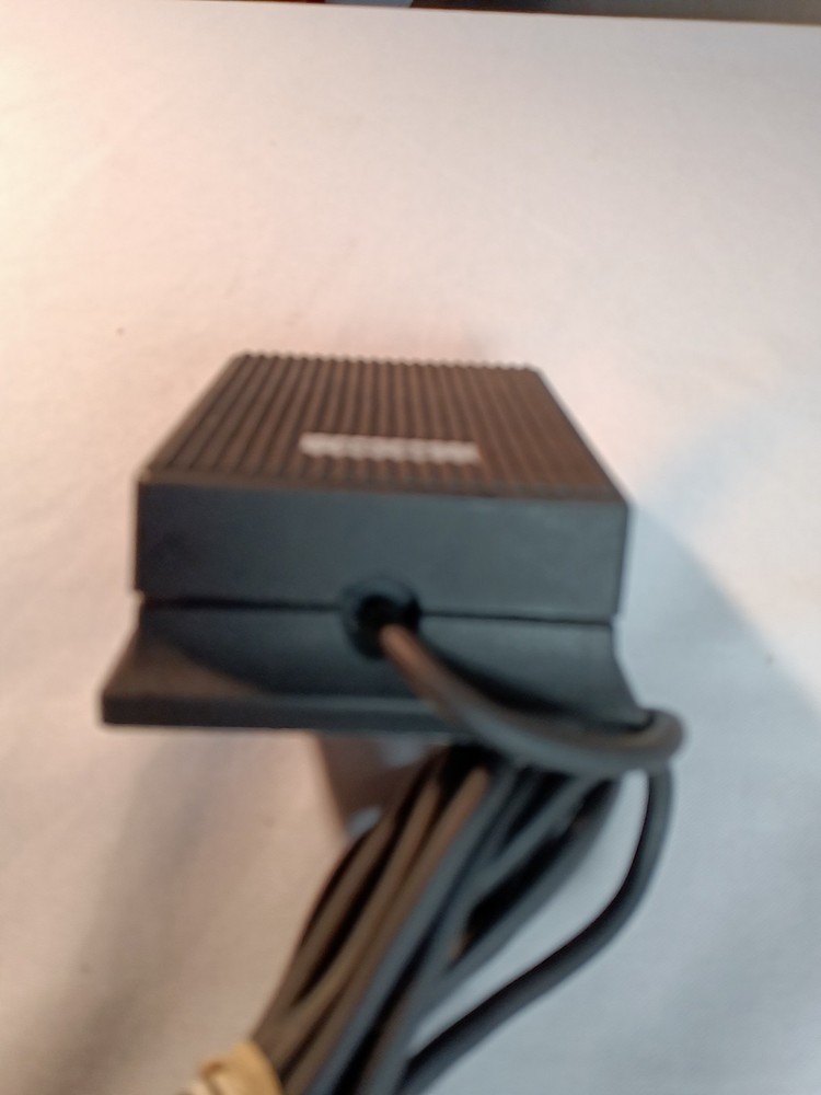 StudioLogic PS-100 Keyboard Foot Switch