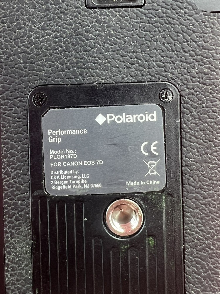 polaroid performance grip model no PLGR187D for canon eos 7D