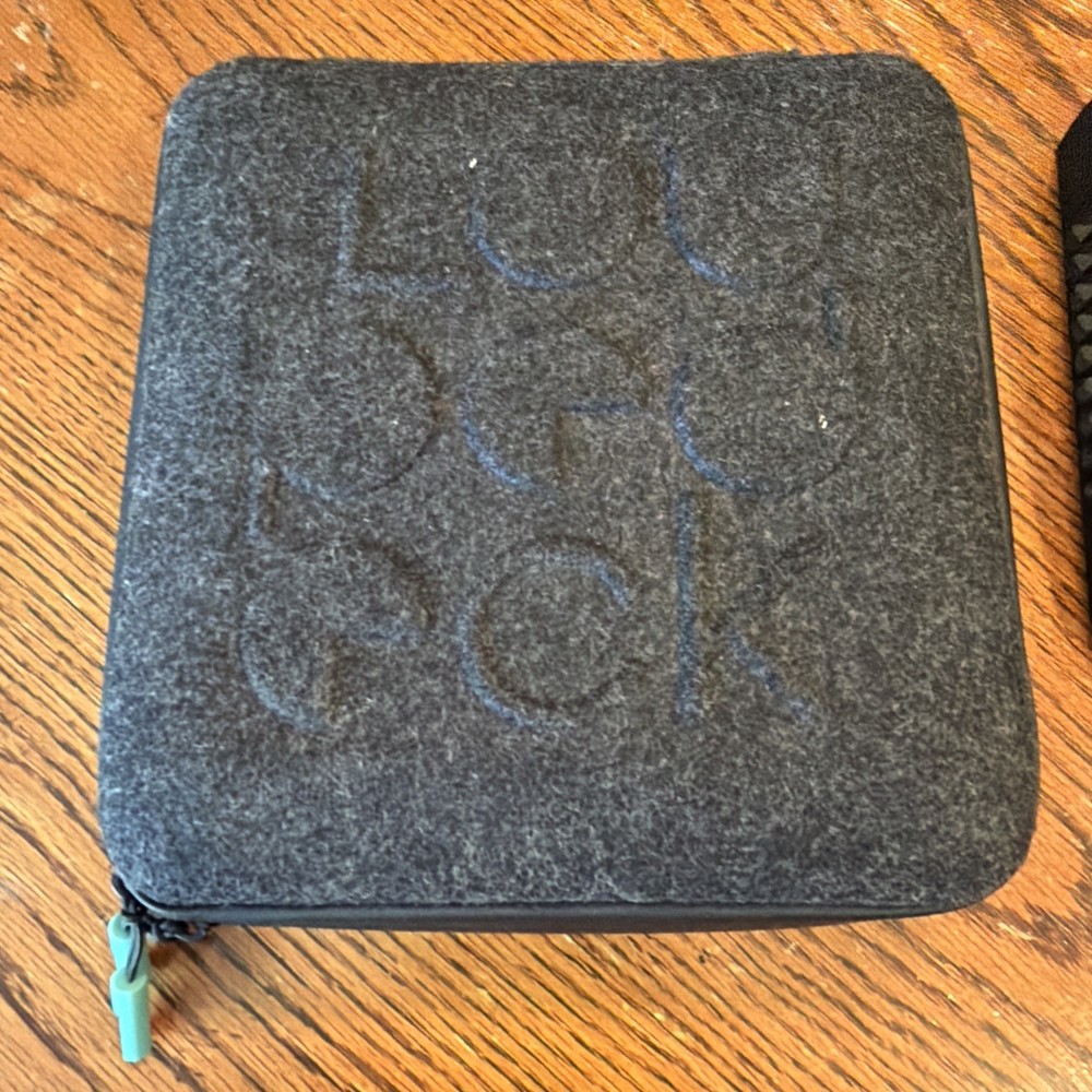 Loupedeck CT Creative Control Console Dial Touchscreen - Extras Included