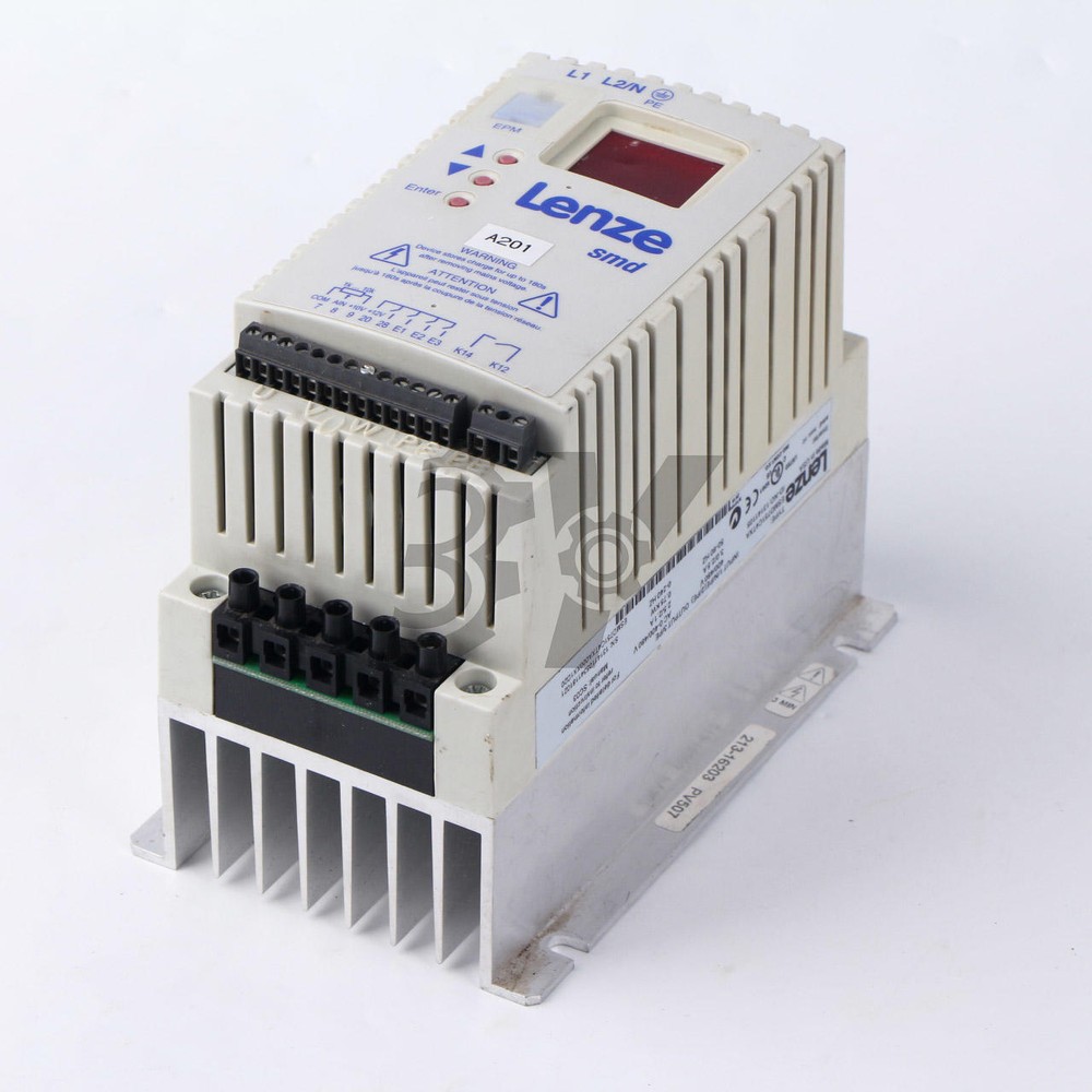 Used 1PC Lenze ESMD751C4TXA frequency converter