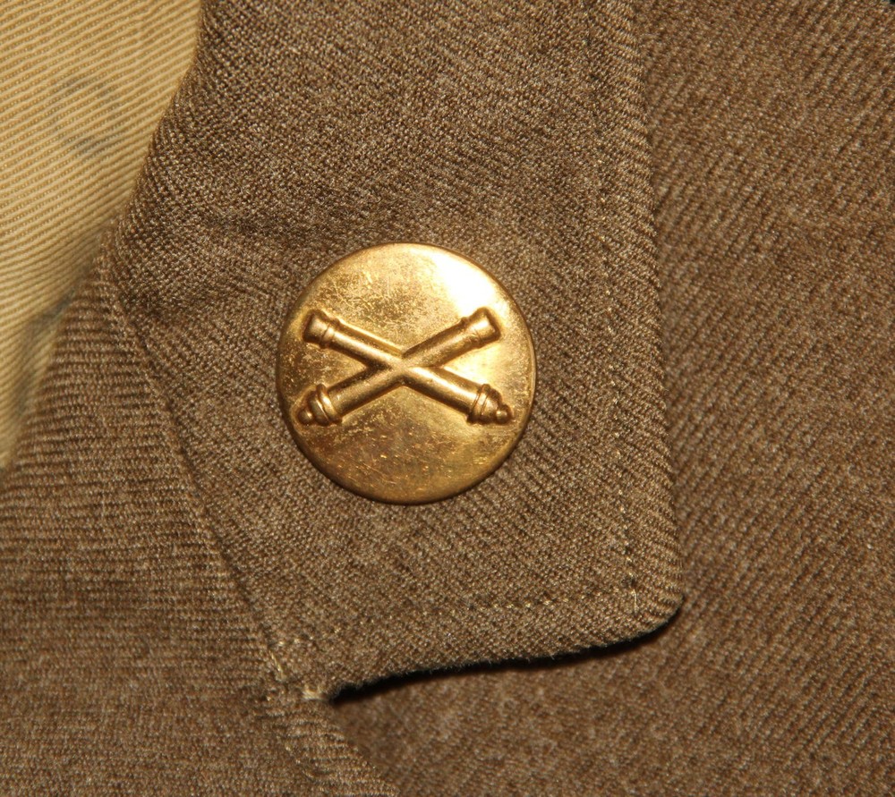 ORIGINAL PRE-WWII 4 POCKET UNIFORM WITH 6TH DIVISION AND INSIGNIA