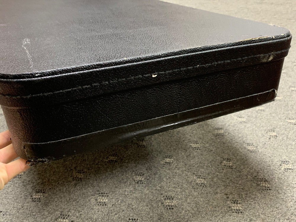 TKL 1990's Epiphone Explorer Hardshell Guitar Case (Inside Measures 46" x 15")