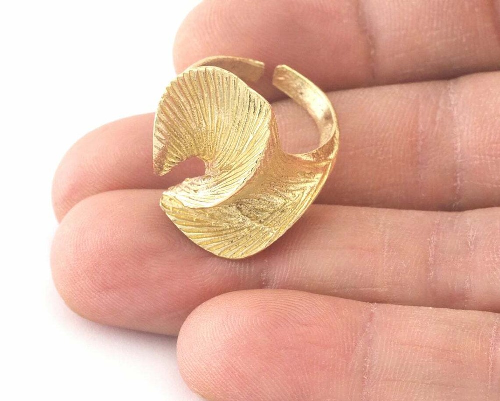 Leaf Ring Adjustable Blank Raw brass OZ4014