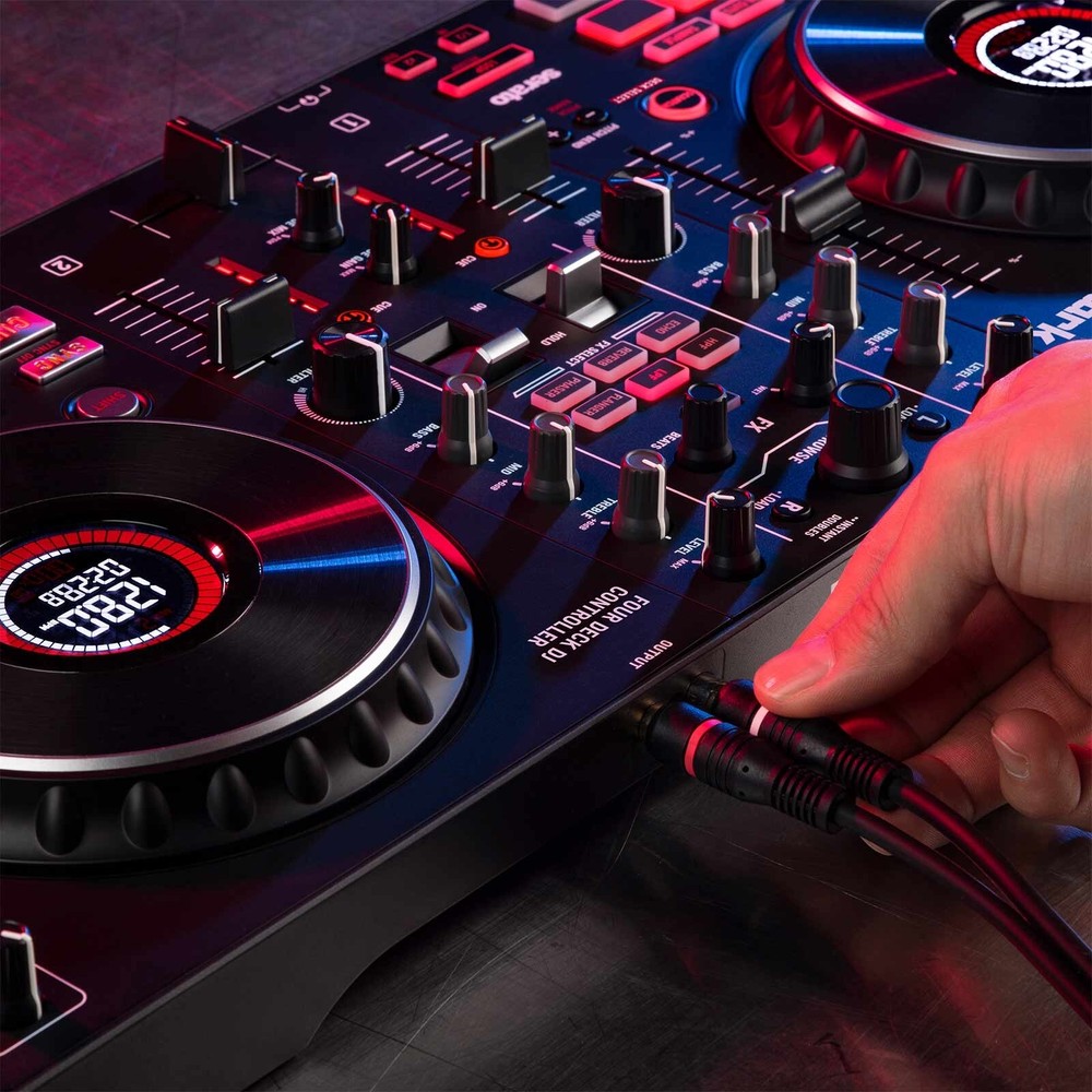 Numark Mixtrack Platinum FX 4-Deck Serato DJ Controller w Displays & FX Paddles