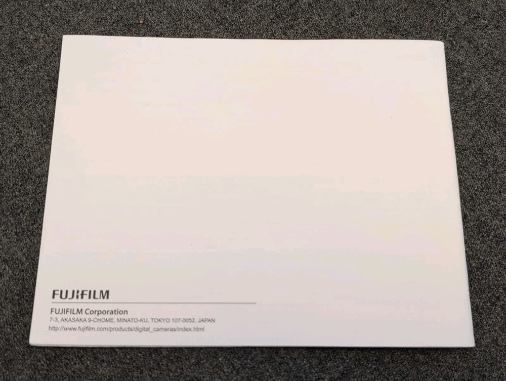 OEM Fujifilm X30 Basic Owner's Manual 56 Pg +Original Extras Mint Condition