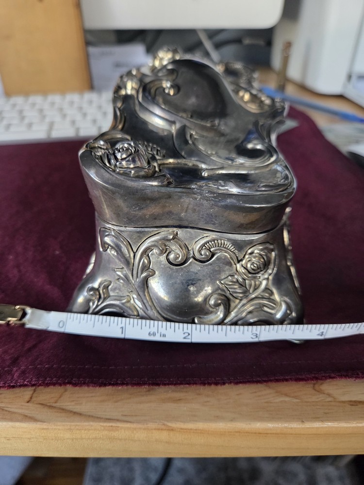 Vintage Wallace Silverplated Art Nouveau Jewelry Musicbox 1950-1960s Coffin Shap