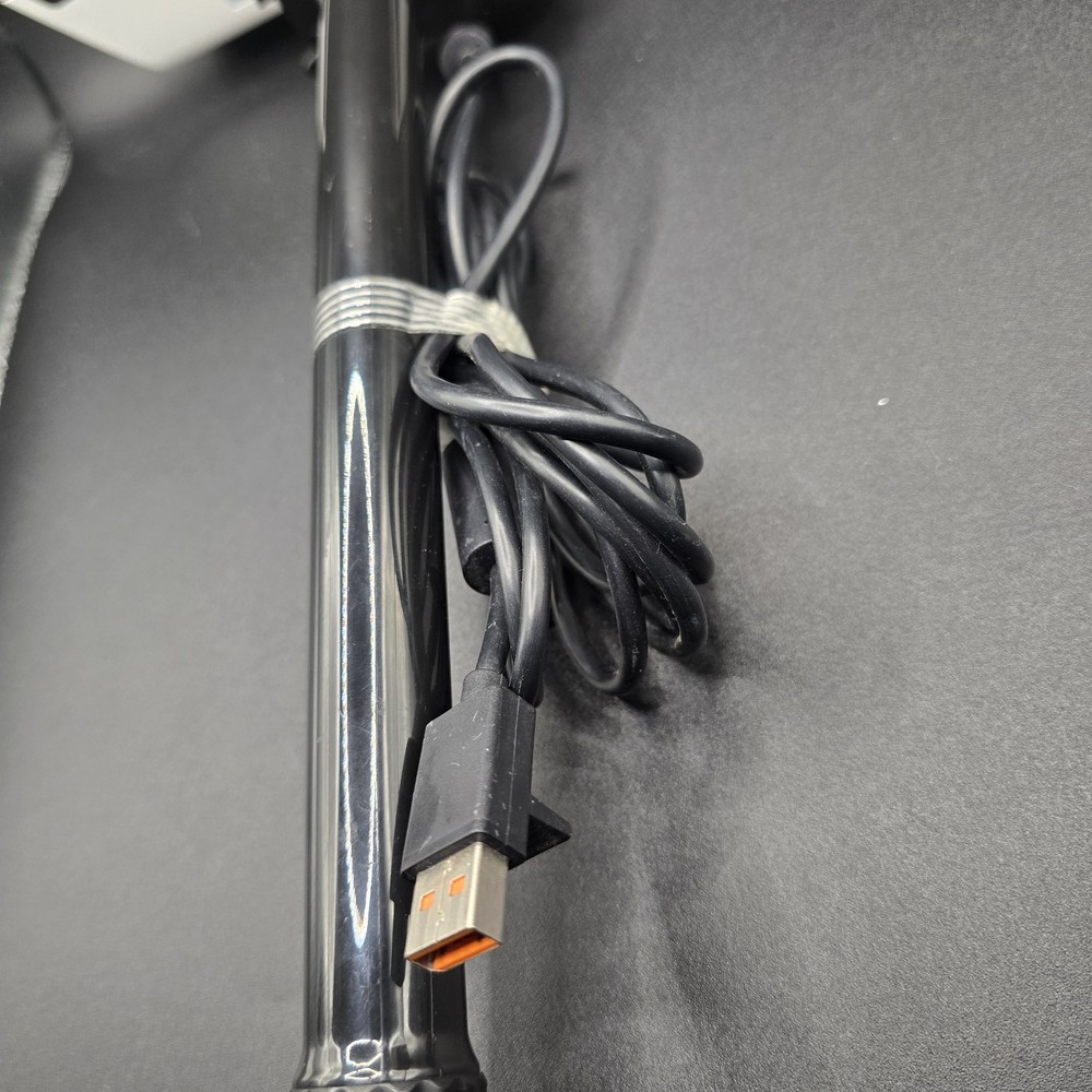 Microsoft Xbox 360 Kinect Sensor White WITH adjustable Mount | USB