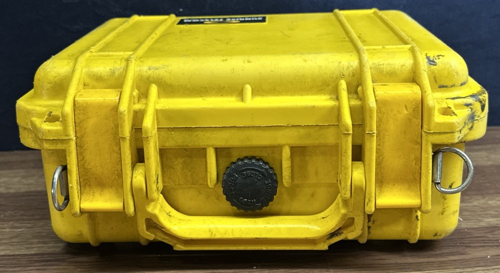 Hukk Engineering CR1200R Digital Signal Analyzer