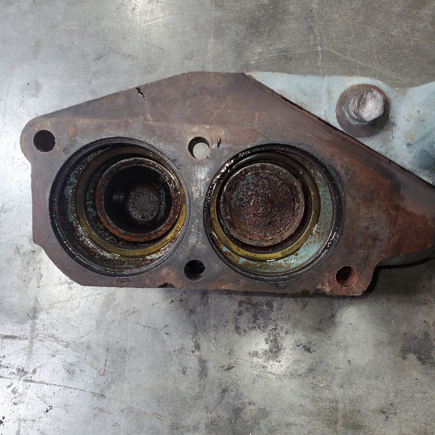 Detroit Diesel 23519147 Thermostat Housing Series 60 50