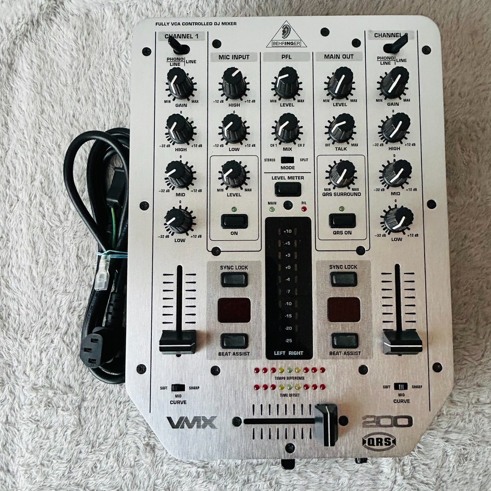 Behringer Pro Mixer VMX 200 used and working