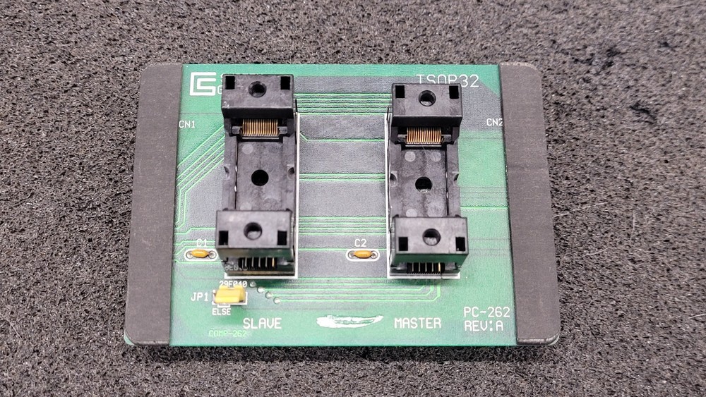 System General HSP Adapter TSOP 32 - 1 Socket PC-262 Rev A Multi Apro
